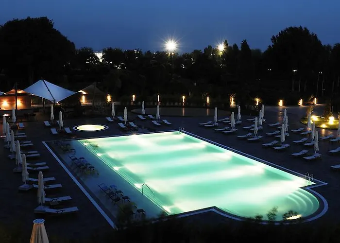 Atakoey Marina Hotell 4*