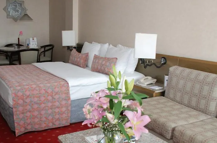 Hotell Atakoey Marina