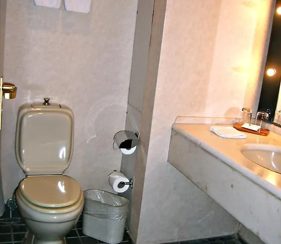 Hotell Atakoey Marina 4*