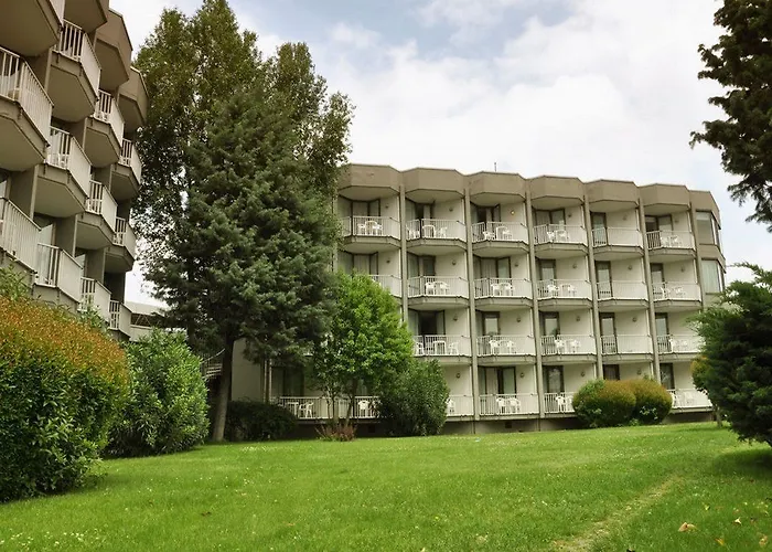 Atakoey Marina Hotell