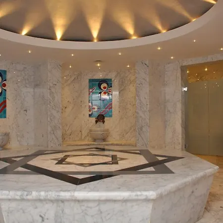 Atakoey Marina Hotel